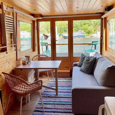 Houseboat Ginger Prague Hotel ภายนอก รูปภาพ